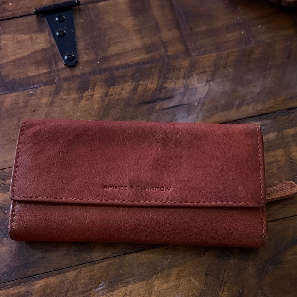 Spikes & Sparrow Brown Leather Wallet